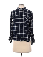 Long Sleeve Button Down Shirt size - S