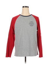 T Shirt size - S